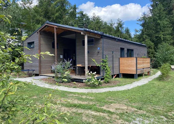 Modernes Tinyhouse Trailer Cabins Am Waldrand - Mit Seezugang