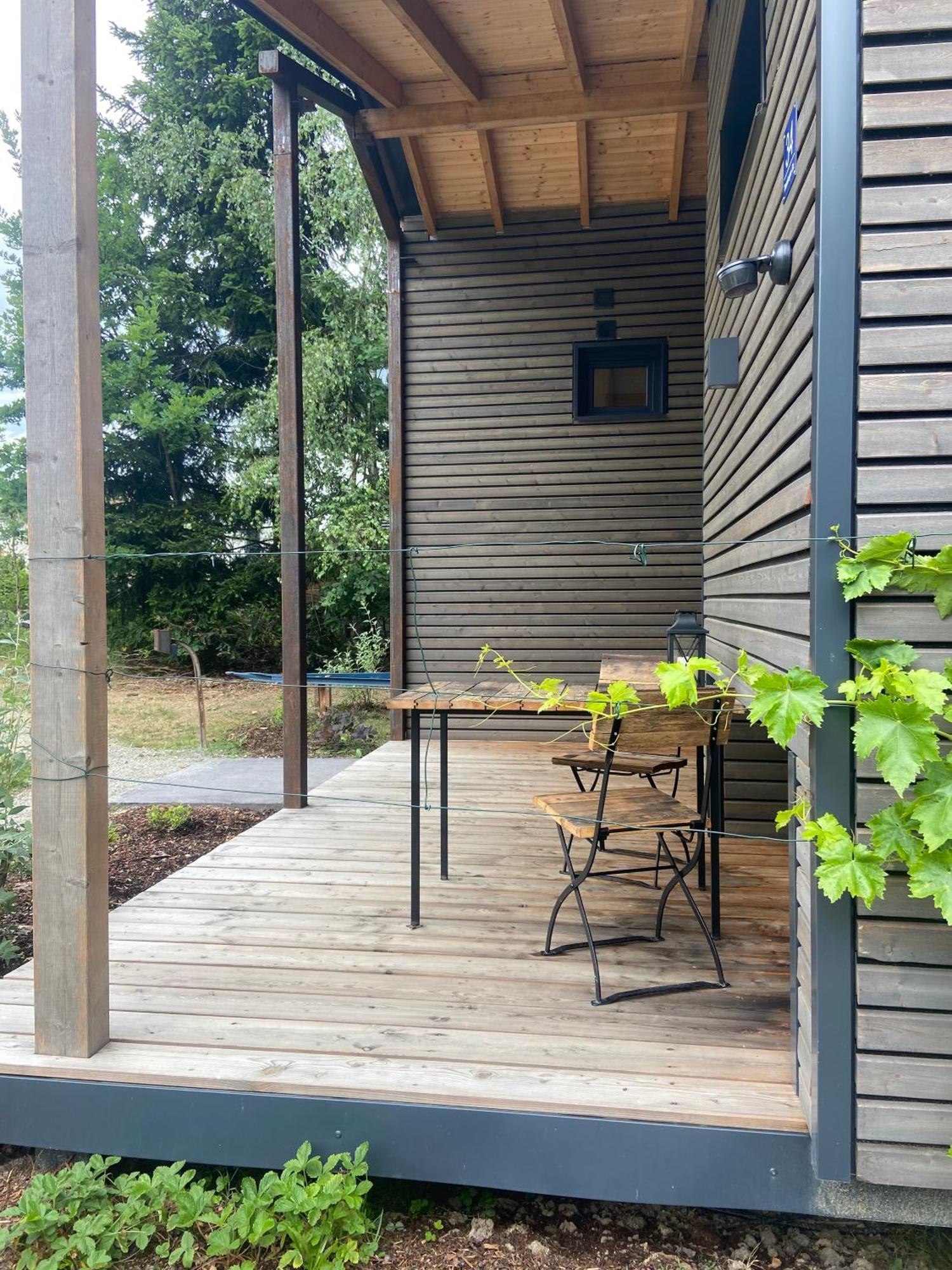 Ferienhaus Modernes Tinyhouse Trailer Am Waldrand - Mit Seezugang